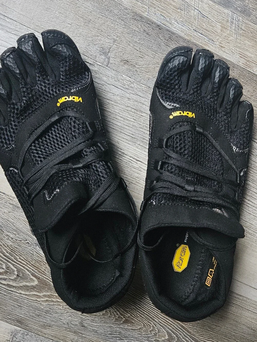 Vibram Fivefingers Roadaround 2 Size 39 More Of A 38